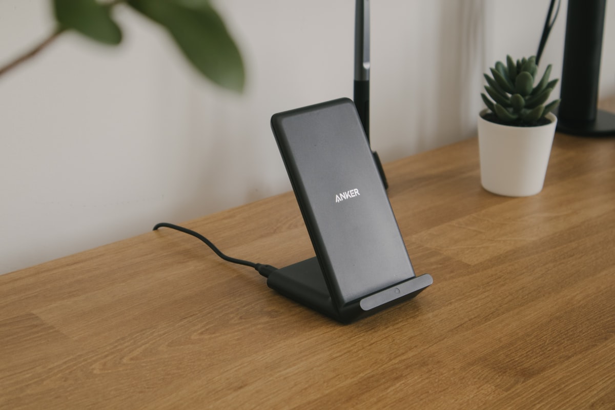 Black rectangular power bank device