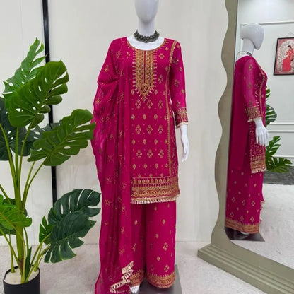 Indian Women'S Casual Dress with Elegant Design, Suitable for Summer Wear, Comfortable Fit - Womenswear