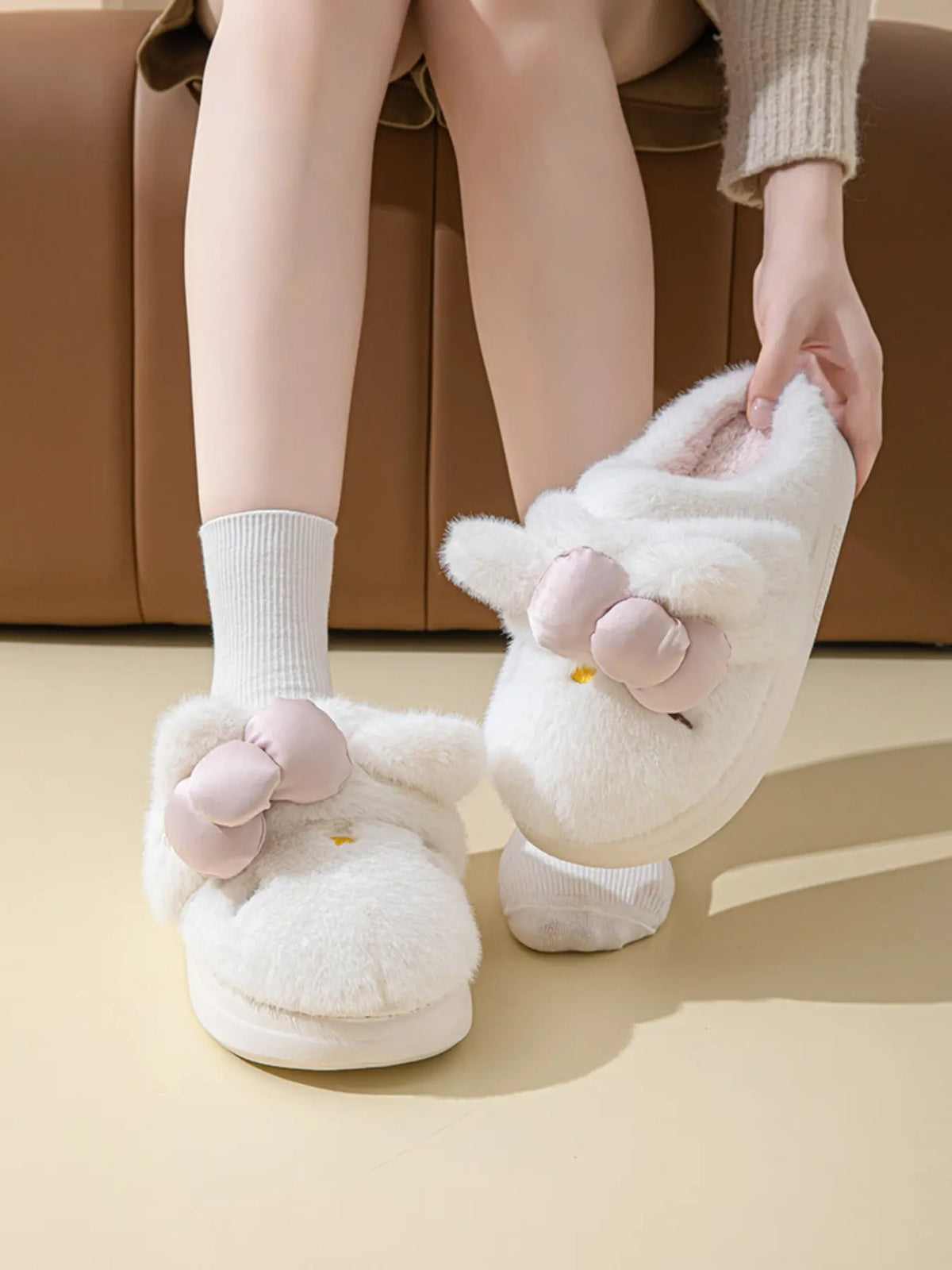 Women'S Winter Indoor Cotton Slippers, Cartoon Cat Design, Thick Sole Cute Two-Way Plush Slipper, Warm Indoor Footwear, Cozy Home Footwear for Women, EVA Slippers, Fluffy House Slippers