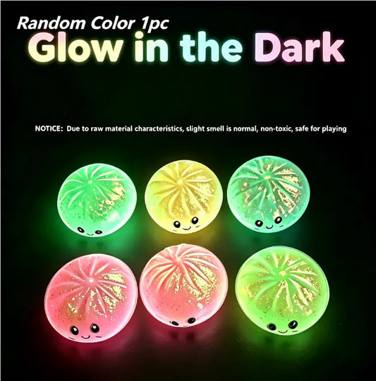 Luminous Dumpling Shaped Squishy Squeeze Toy, Random Color 1Pc, Realistic Food Rebound Texture, Soft Stress Relief Fidget Toy, Table Ornament, Universal Gift for Men & Women