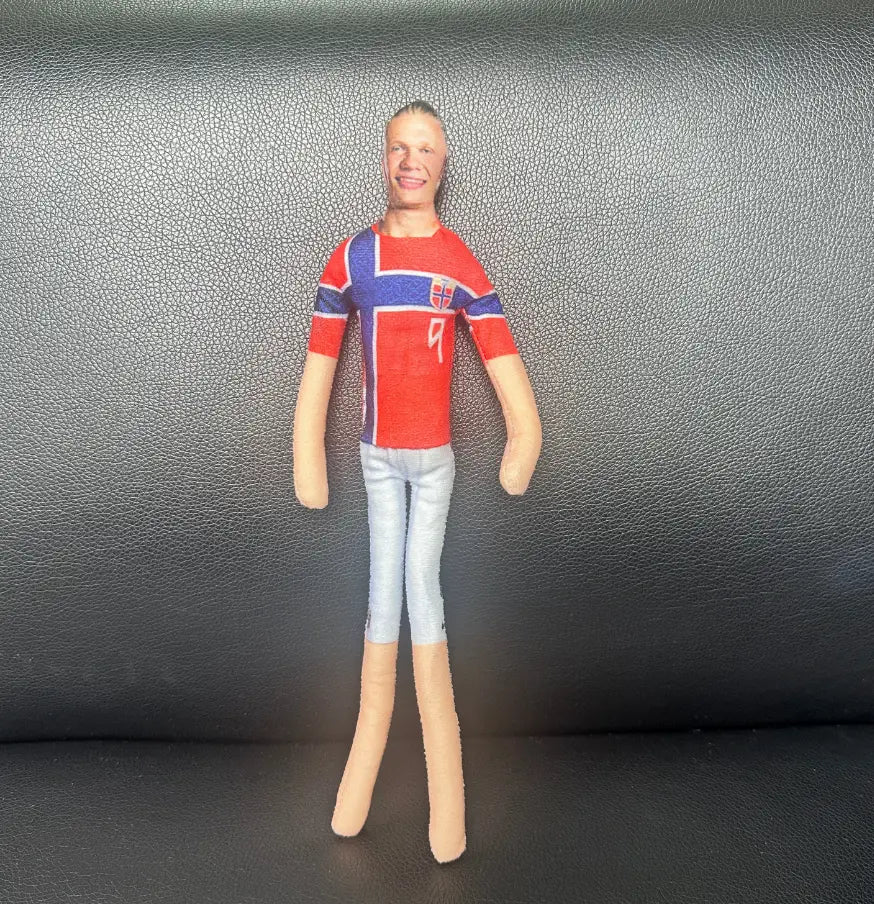 Soccer Player Plush Doll, Abstract Jointed Figure, Poseable Soft Toy for Room Decor, Funny Gift Idea for Football Fans