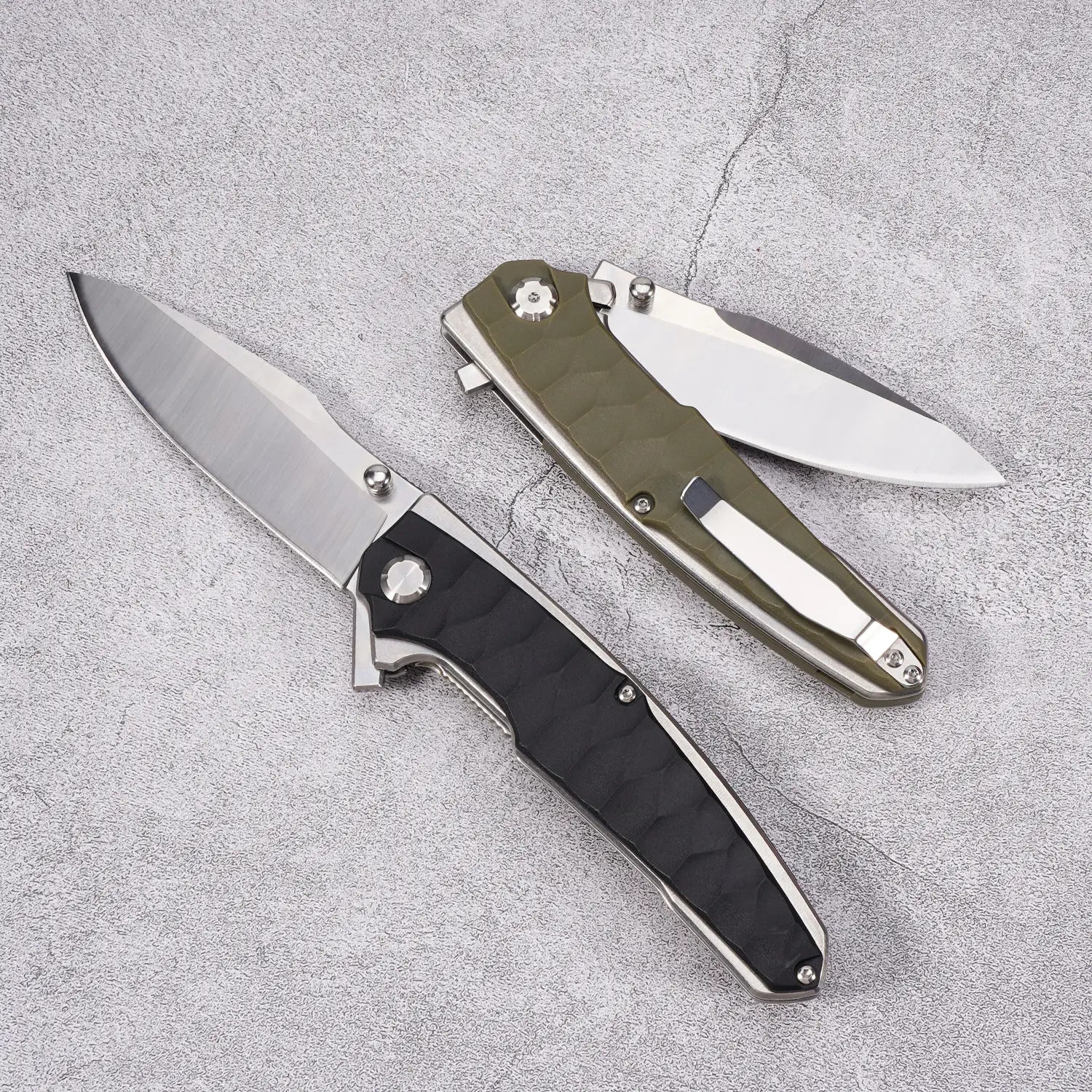 Men’S Tactical Folding Knife EDC Multifunctional Heavy-Duty Outdoor Knife, Pocket Knife, Fruit Knife, Ergonomic Handle, Includes a Back Clip for Easy Carry, Quick-Open Design, Suitable for Wilderness Survival Emergencies, Camping, Hiking, DIY, Fishing